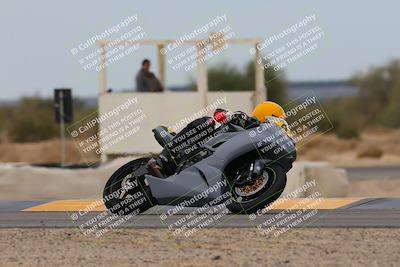 media/Jan-20-2024-CVMA (Sat) [[ddb8bc1f3d]]/Race 10 Amateur Supersport Middleweight/